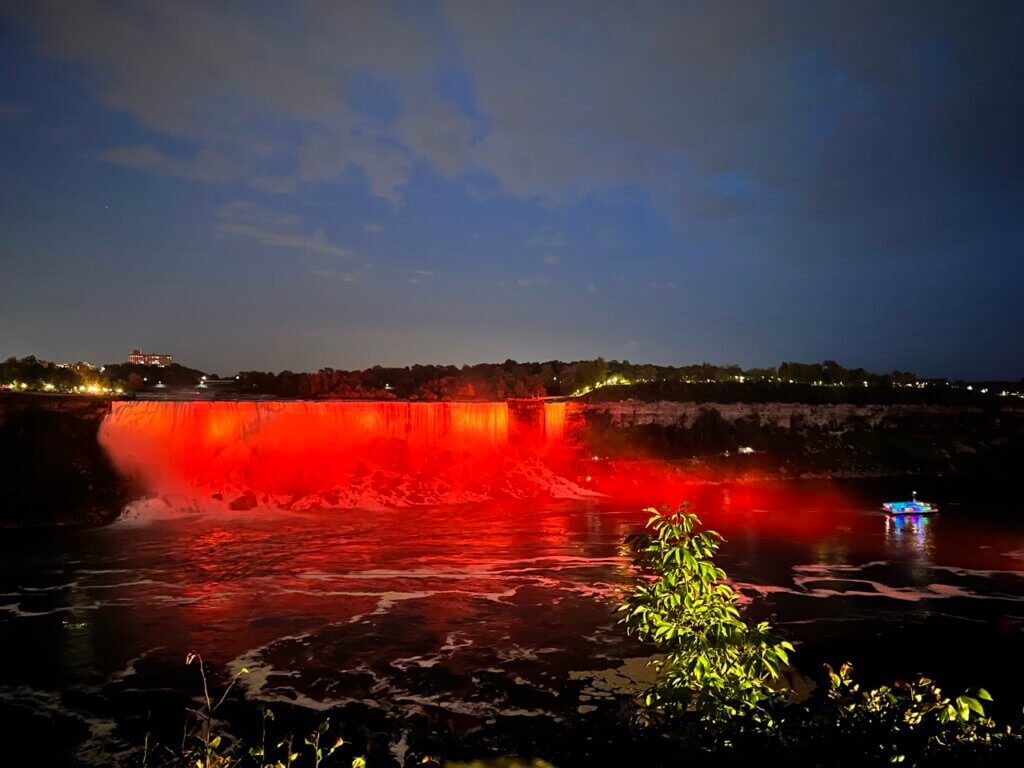 Niagara尼加拉瀑布夜景燈光秀